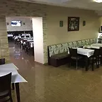 Stefarez New Pensión Veľký Meder