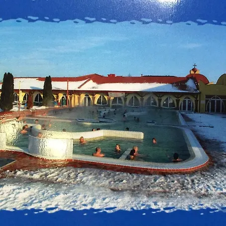 ゲストハウス Stefarez New Veľký Meder